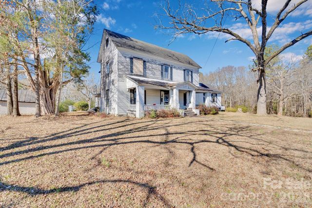 4521 Edgeland Road, Edgemoor, SC 29712