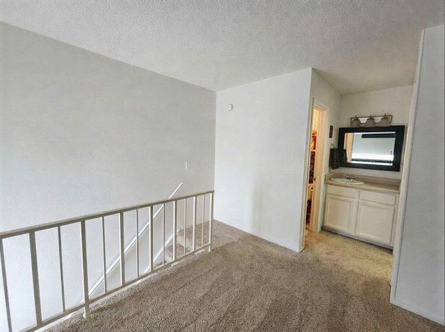 701 W 25th ST 1, Austin, TX 78705