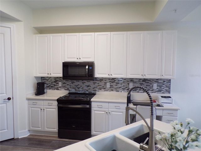 98 VIVANTE BOULEVARD 9834, Punta Gorda, FL 33950