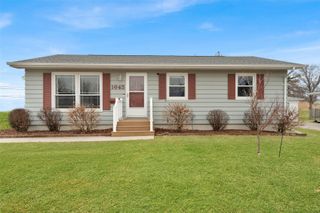 1645 A Avenue, Marion, IA 52302