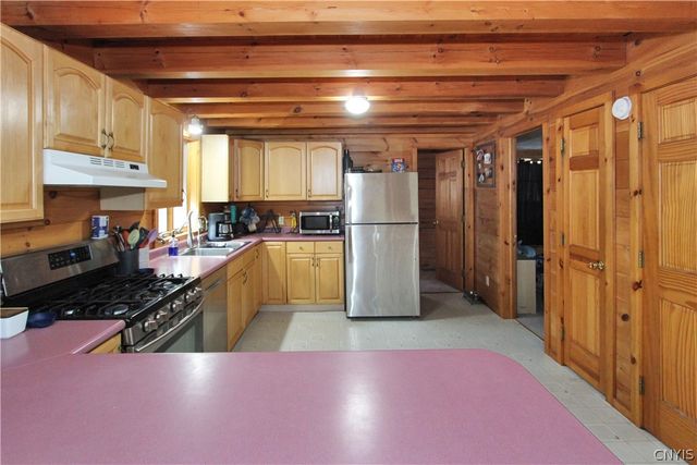 6942 Texas Road, Croghan, NY 13327
