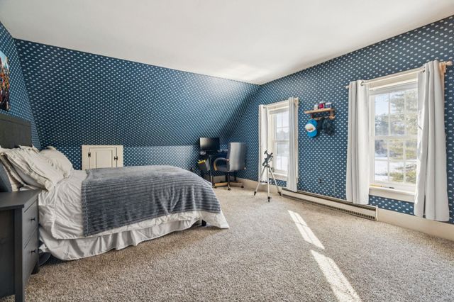 311 Fairgrounds Road, Bradford, NH 03221