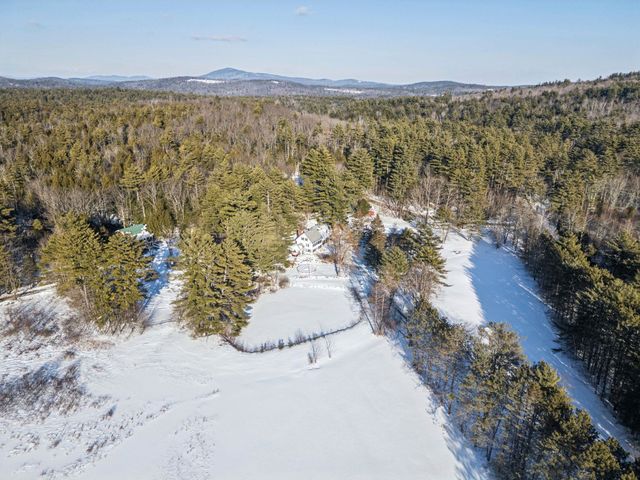 311 Fairgrounds Road, Bradford, NH 03221