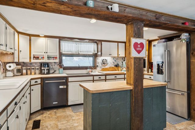 311 Fairgrounds Road, Bradford, NH 03221