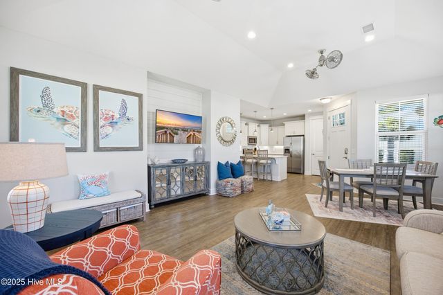 2220 Bungalow Parc Way, Calabash, NC 28467