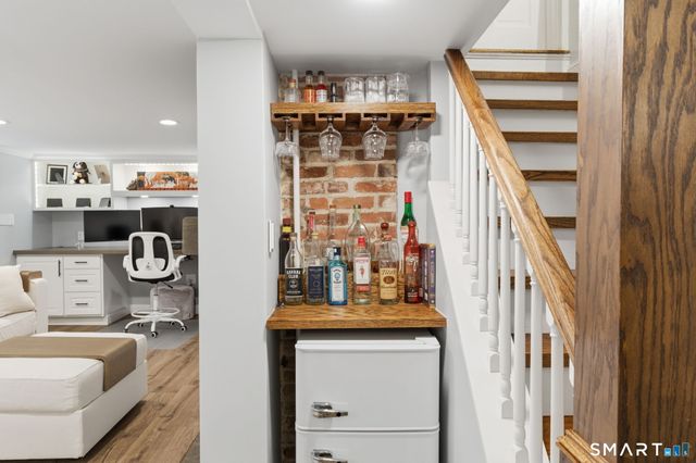 497 Fern Street, West Hartford, CT 06107