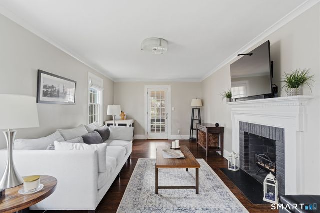 497 Fern Street, West Hartford, CT 06107