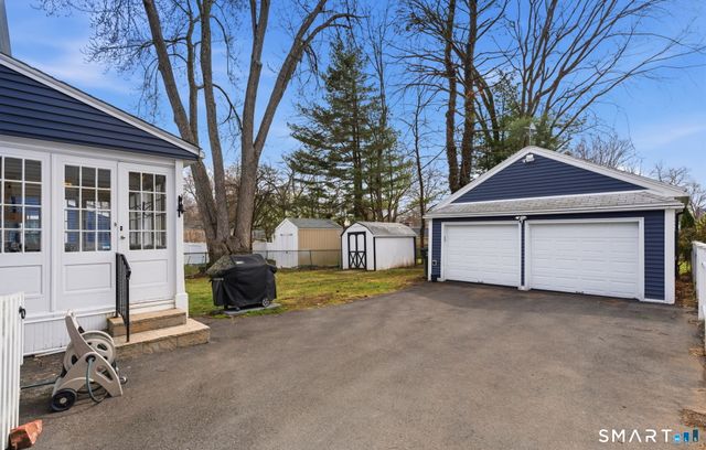 497 Fern Street, West Hartford, CT 06107