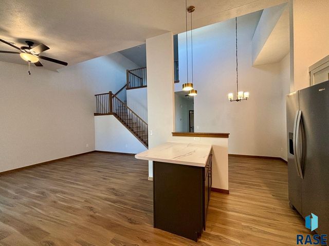 2403 Cama St Street, Sioux Falls, SD 57108