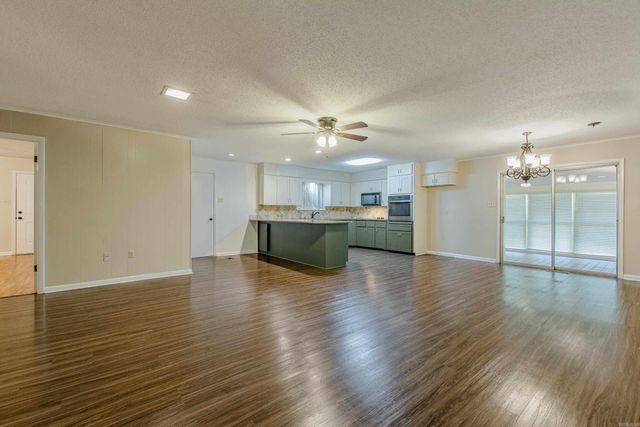 5820 Greenhurst Drive, North Little Rock, AR 72116