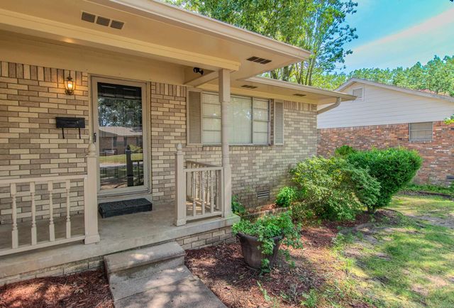 5820 Greenhurst Drive, North Little Rock, AR 72116