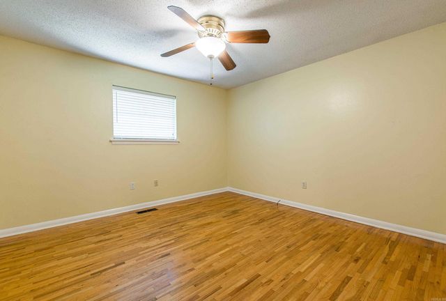 5820 Greenhurst Drive, North Little Rock, AR 72116