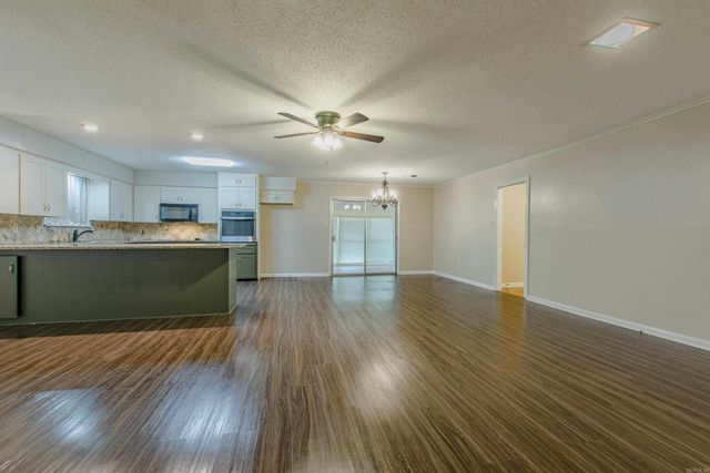 5820 Greenhurst Drive, North Little Rock, AR 72116