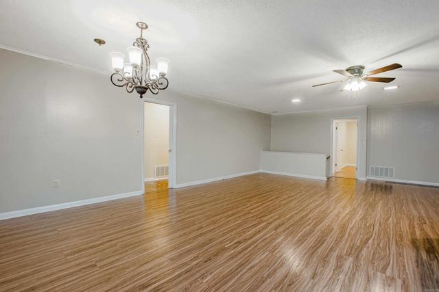 5820 Greenhurst Drive, North Little Rock, AR 72116