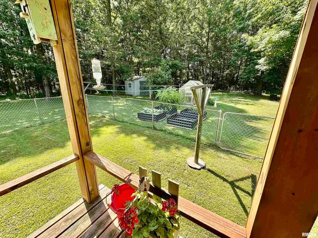 1409 W 5TH Street, West Frankfort, IL 62896