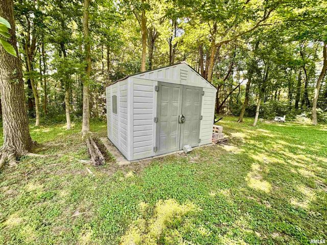 1409 W 5TH Street, West Frankfort, IL 62896