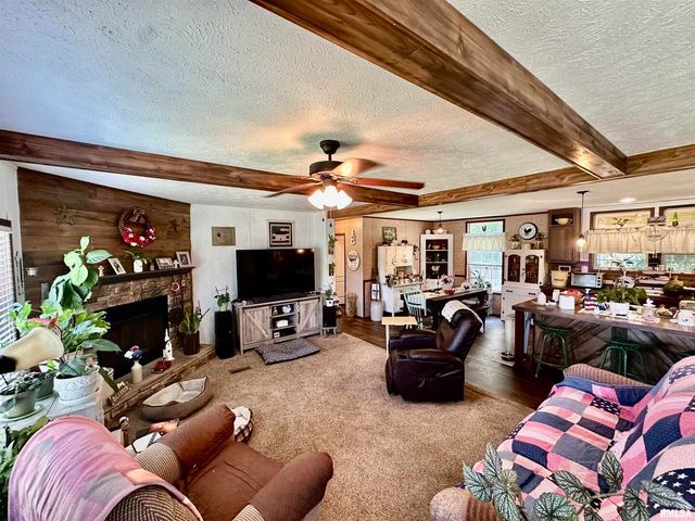 1409 W 5TH Street, West Frankfort, IL 62896