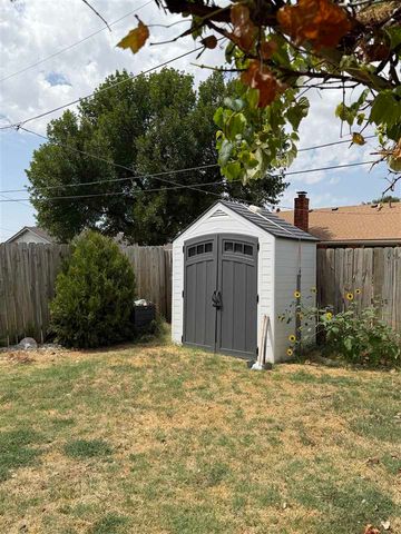1703 SE 47th St, Lawton, OK 73501