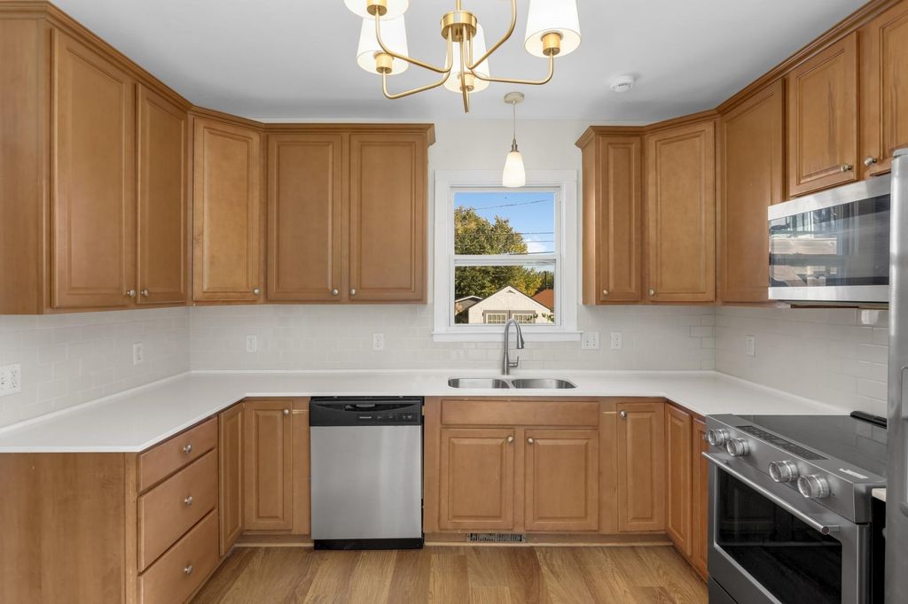 3754 Bryant Avenue N, Minneapolis, MN 55412 — photo 3
