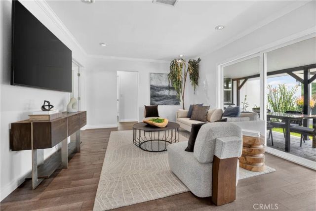 1030 E Oakmont, Orange, CA 92867