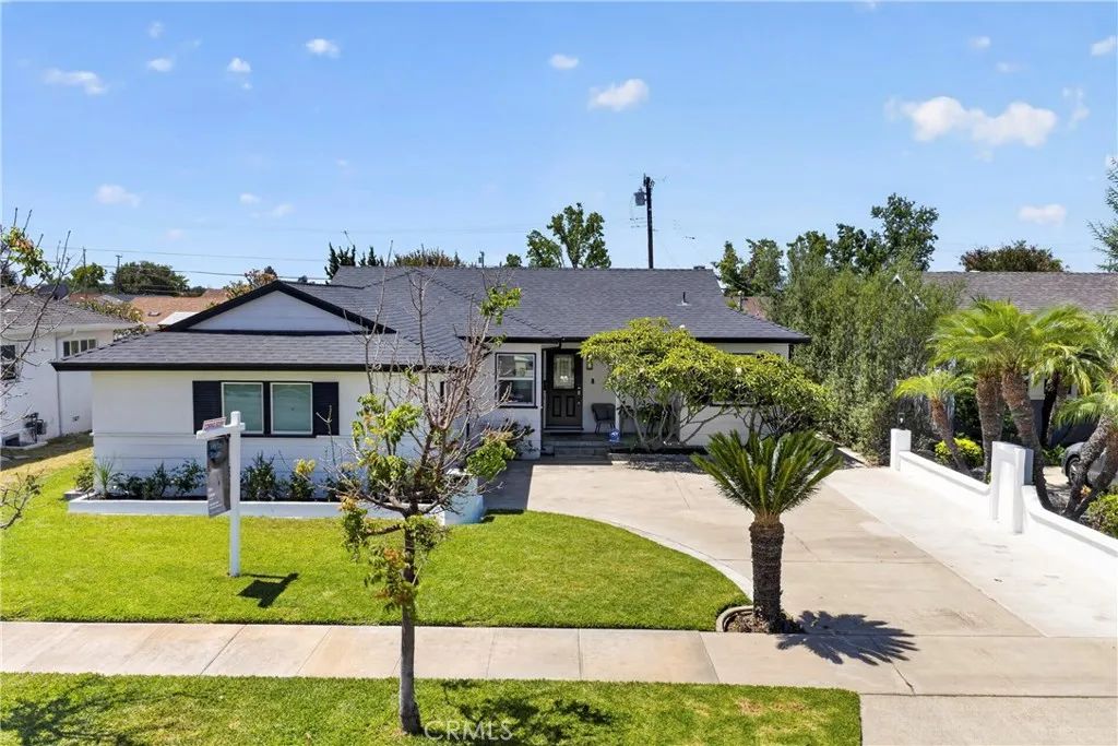 1030 E Oakmont, Orange, CA 92867
