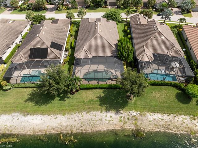 9235 Rialto LN, Naples, FL 34119