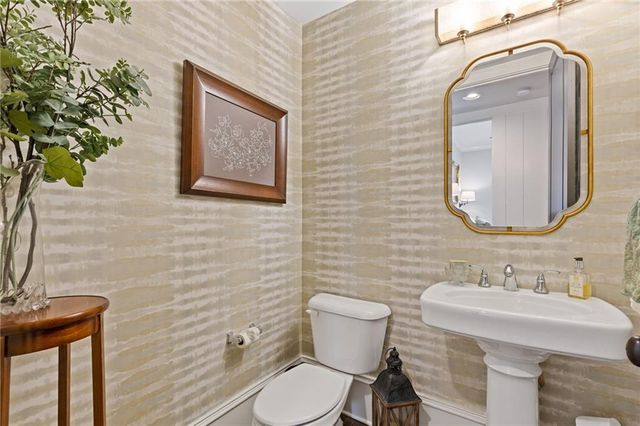 5920 Webster Circle 203, Norcross, GA 30071