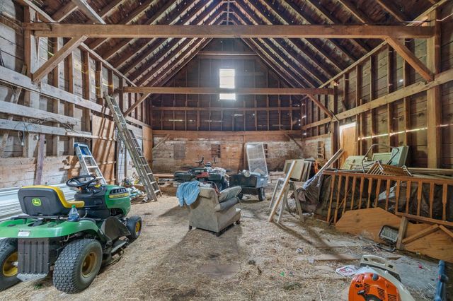 18 Oak Chapel Road, Bridgewater, VT 05035