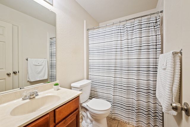 2101 Turtle Cove Drive, Mansfield, TX 76063