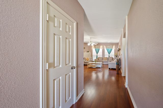 2101 Turtle Cove Drive, Mansfield, TX 76063