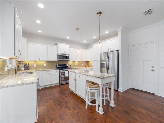 153 Southern Oaks Lane, St. Simons Island, GA 31522