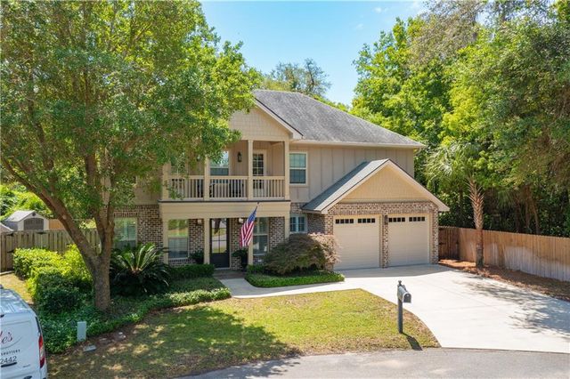 153 Southern Oaks Lane, St. Simons Island, GA 31522