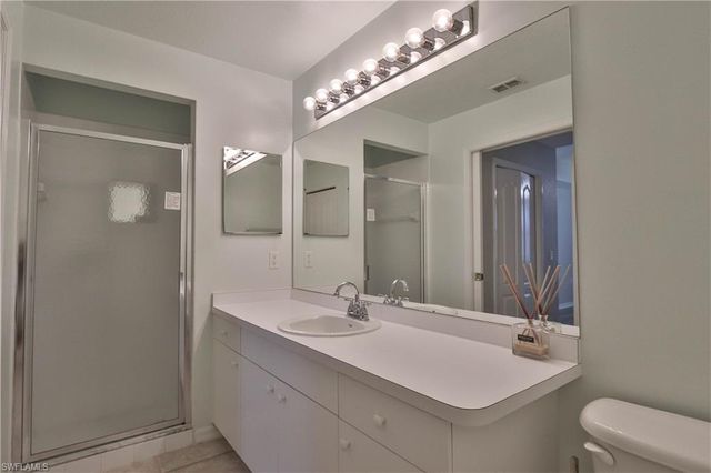 8550 Kingbird LOOP 615, Estero, FL 33967