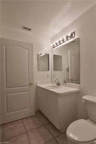 8550 Kingbird LOOP 615, Estero, FL 33967