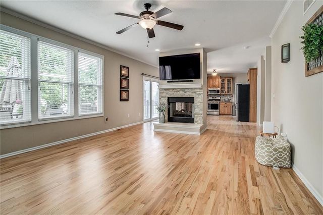 21624 W 58th Street, Shawnee, KS 66218