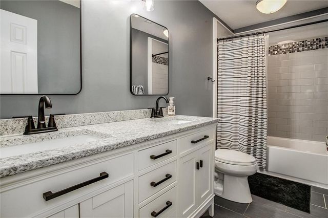 21624 W 58th Street, Shawnee, KS 66218