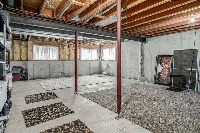 21624 W 58th Street, Shawnee, KS 66218