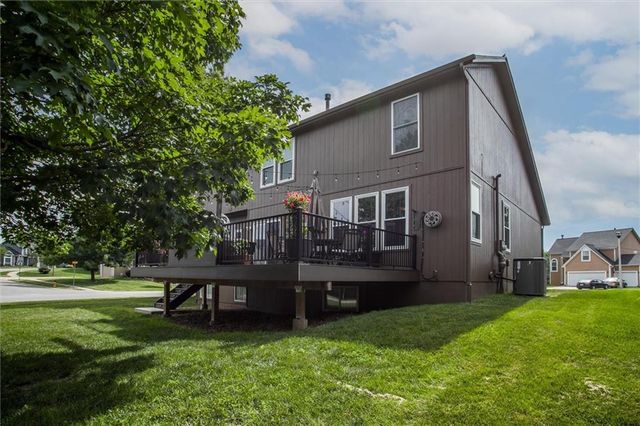 21624 W 58th Street, Shawnee, KS 66218