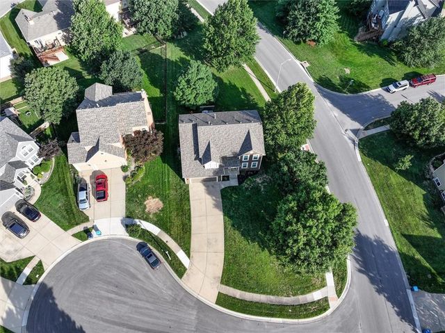 21624 W 58th Street, Shawnee, KS 66218
