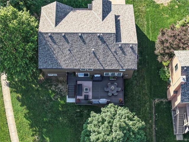 21624 W 58th Street, Shawnee, KS 66218