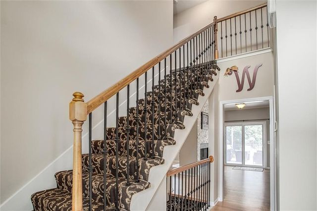 21624 W 58th Street, Shawnee, KS 66218