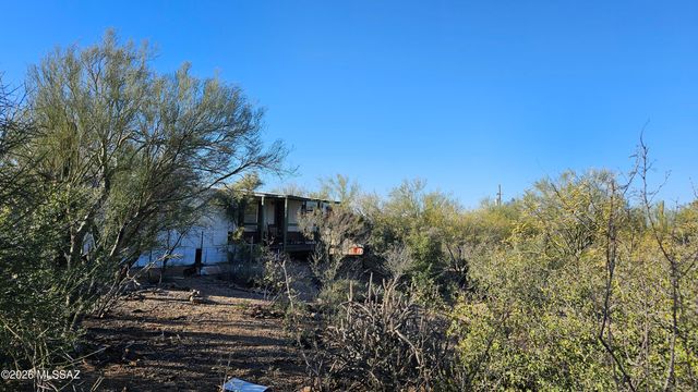 7430 W Bopp Road, Tucson, AZ 85735