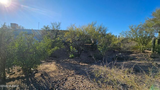 7430 W Bopp Road, Tucson, AZ 85735