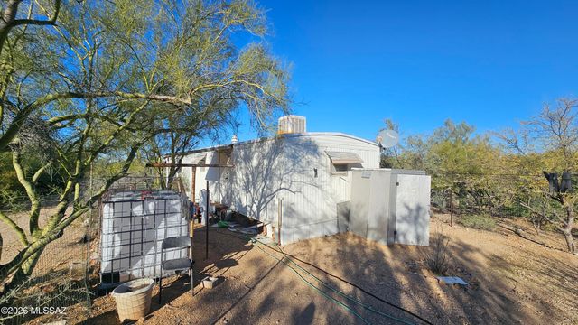 7430 W Bopp Road, Tucson, AZ 85735
