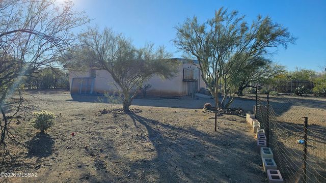 7430 W Bopp Road, Tucson, AZ 85735