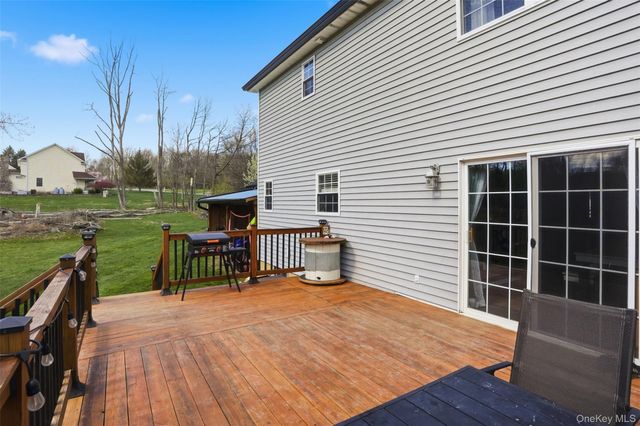 16 Fawn Court, Middletown, NY 10940