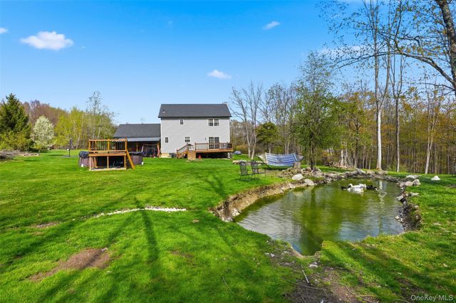 16 Fawn Court, Middletown, NY 10940