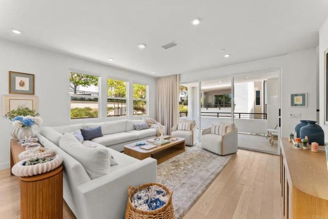 2720 Everly Drive, San Diego, CA 92108