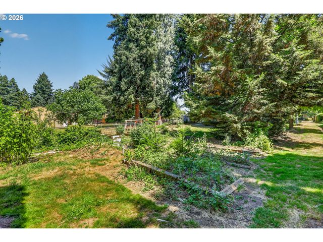 5715 Ne 48th Ave, Portland, OR 97218