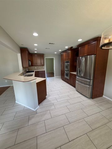 4847 Mill Run Road, Dallas, TX 75244